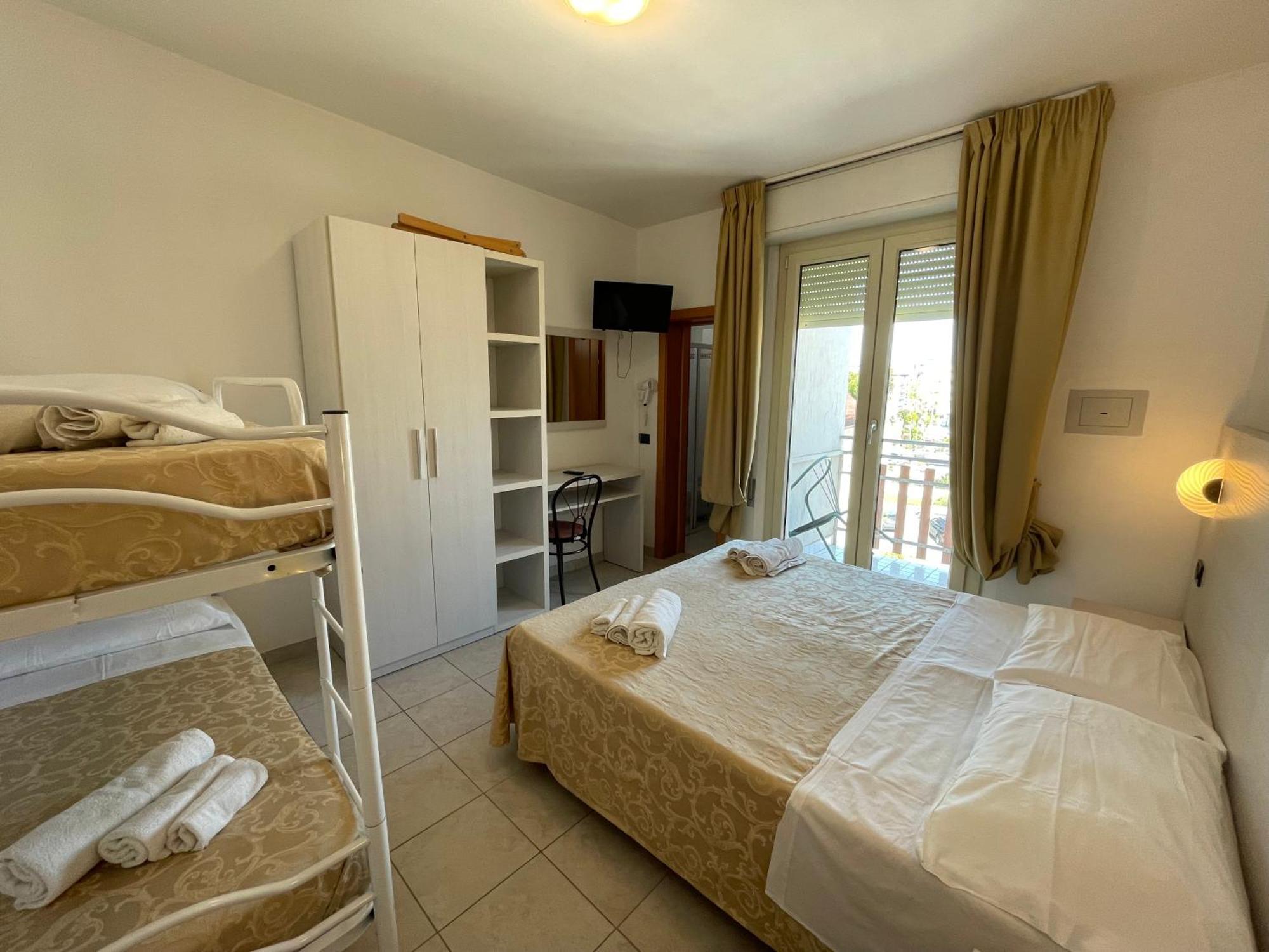 Dependance Hotel Marina Riccione Eksteriør billede